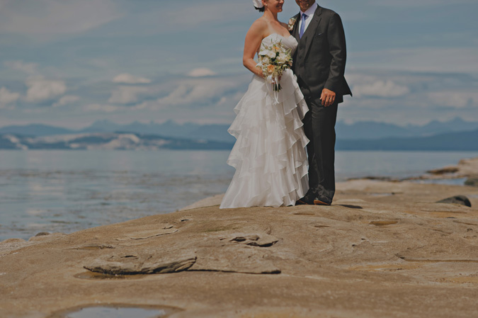 hornby island wedding photographer