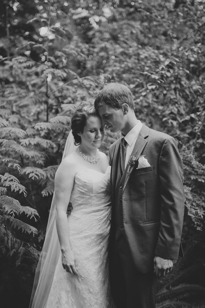 milner gardens qualicum beach bc wedding