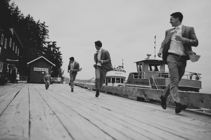 telegraph cove vancouver island bc wedding