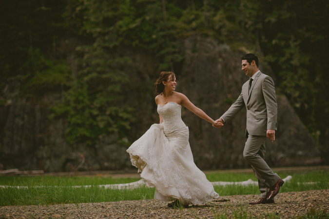 telegraph cove vancouver island bc wedding