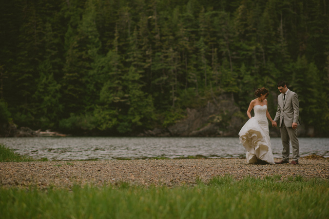 telegraph cove vancouver island bc wedding